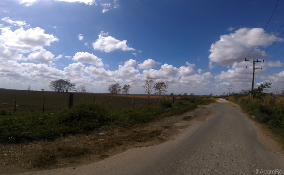 Cover photo for The Road to Viñales - A Tale of Cycling in Cuba - Part 1